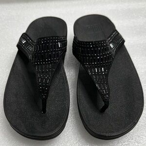 Fit flop Black Embellished Flip Flops sandals size 6 comfy